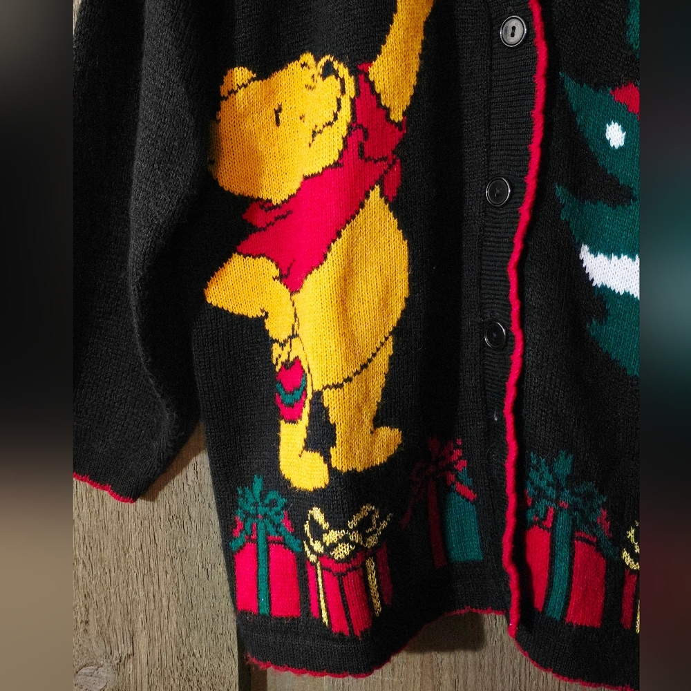 SOLD Vintage Disney Winnie The Pooh Christmas Knit Cardigan Sweater Women's - Picture 2 of 8